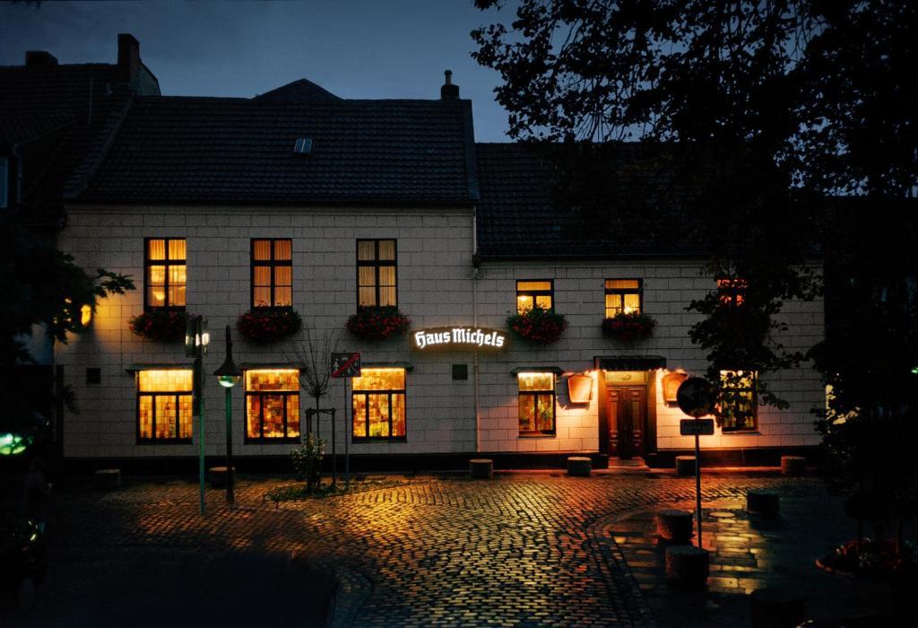 Landhaus Michels Garni Kaarst Bagian luar foto