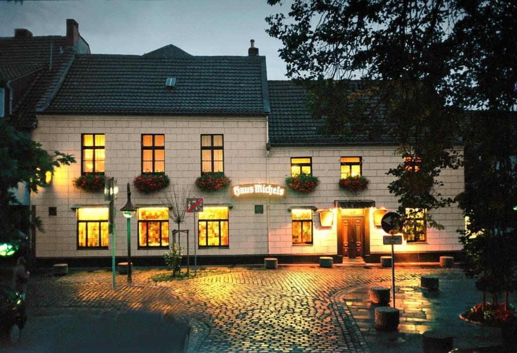 Landhaus Michels Garni Kaarst Bagian luar foto