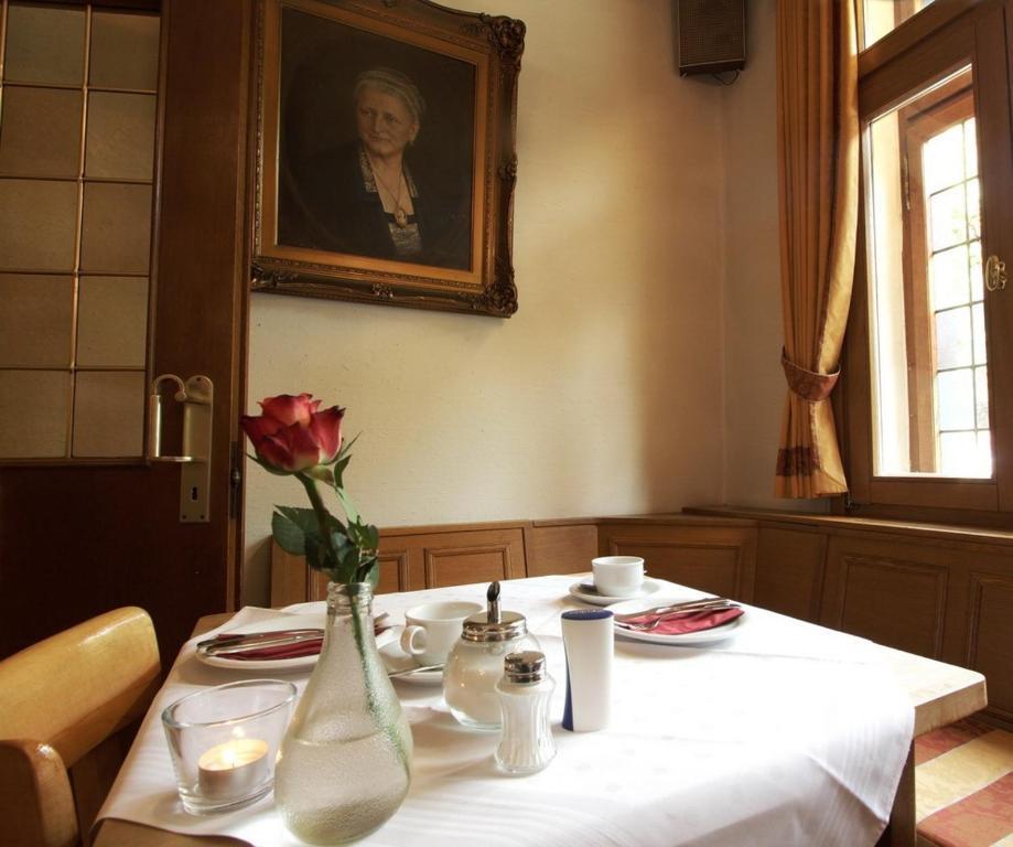 Landhaus Michels Garni Kaarst Bagian luar foto